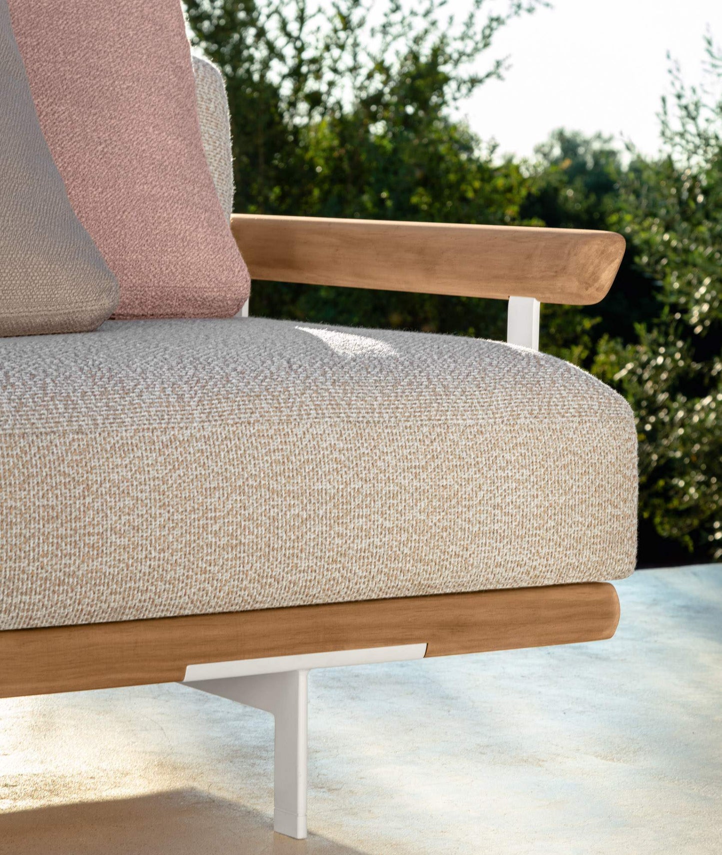 Talenti Allure Sofa