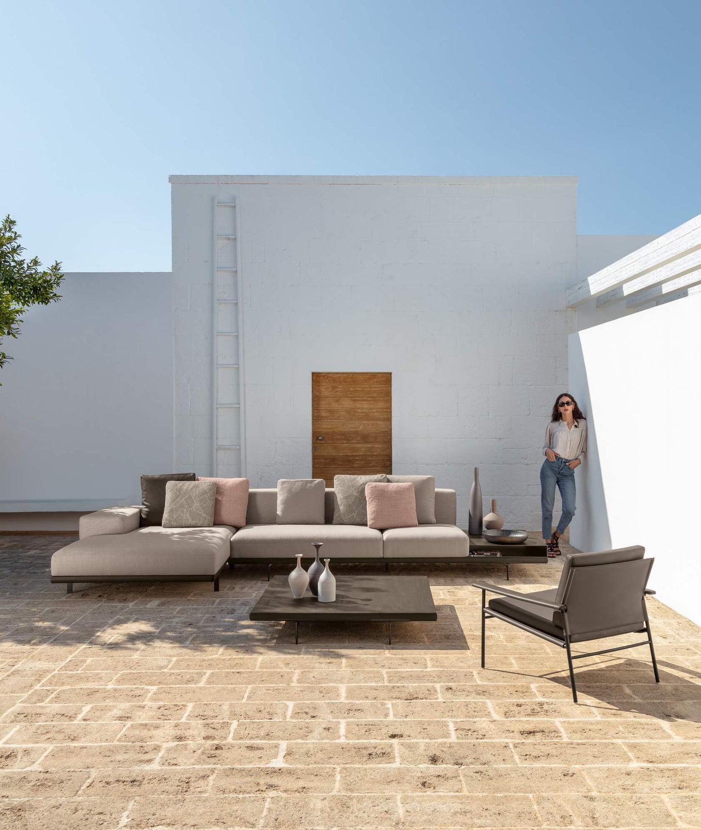 Talenti Allure Sofa