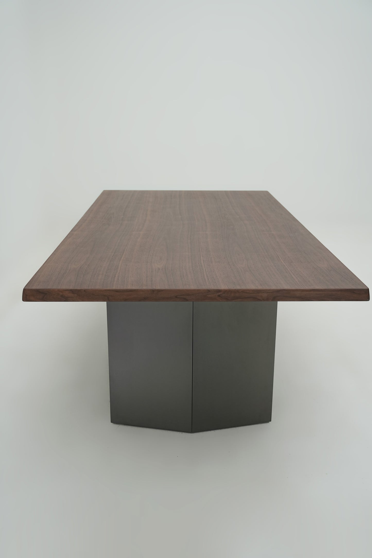 Minotti Morganb dining table