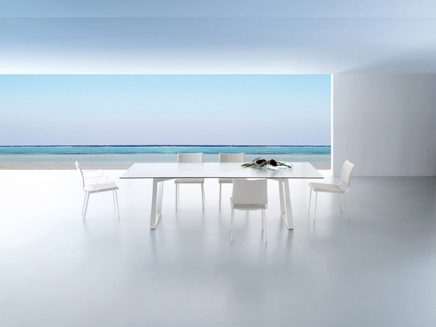Roberti Rattan ART. 9727/9728/9729 dining table