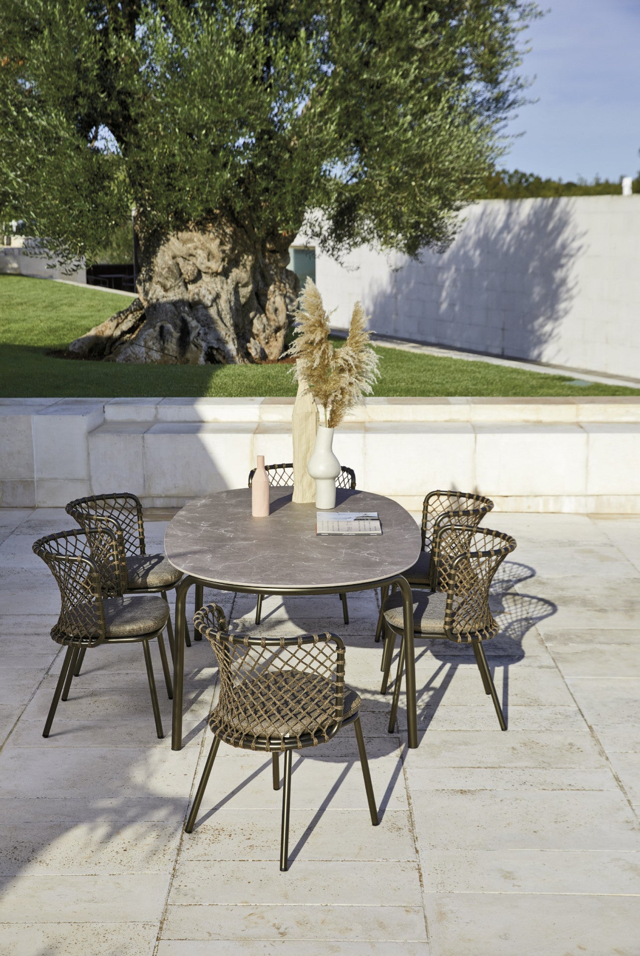 Roberti Rattan ART. 4376 dining table
