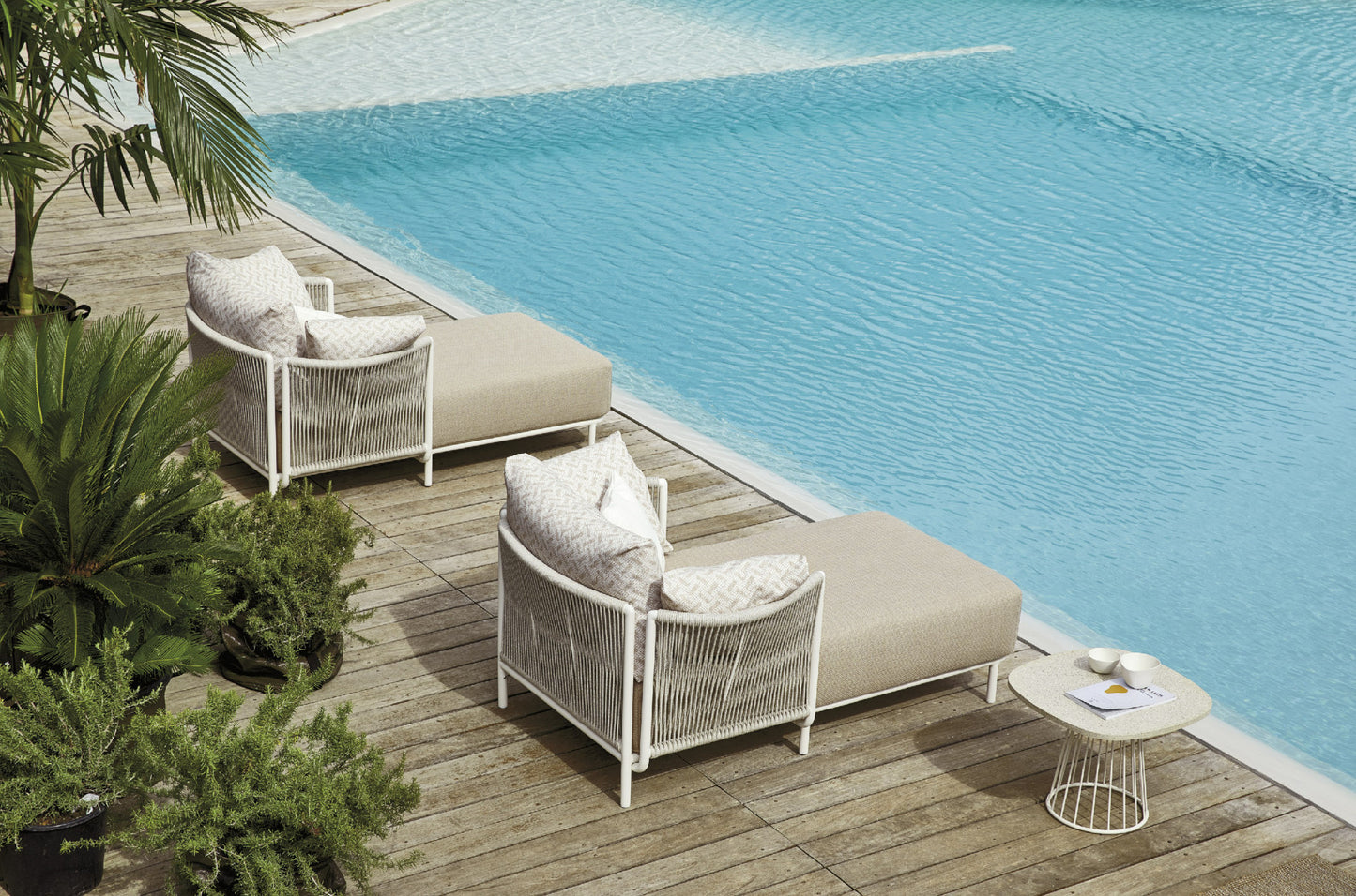 Roberti Rattan ART. 4430 Chaise Longues