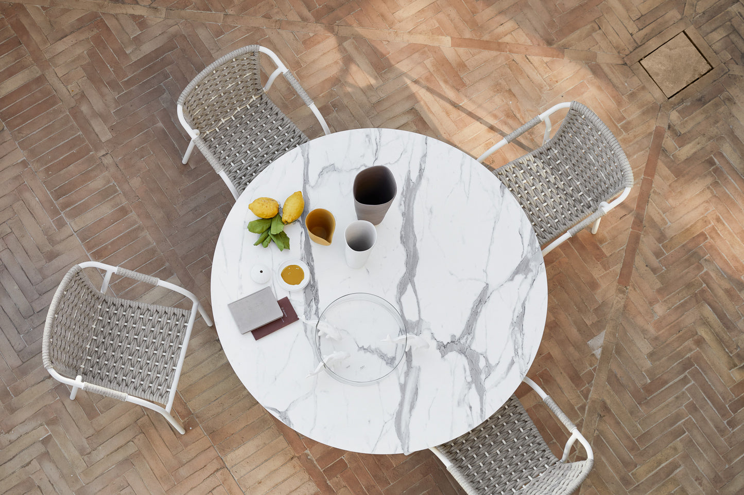 Roberti Rattan ART. 4325 dining table