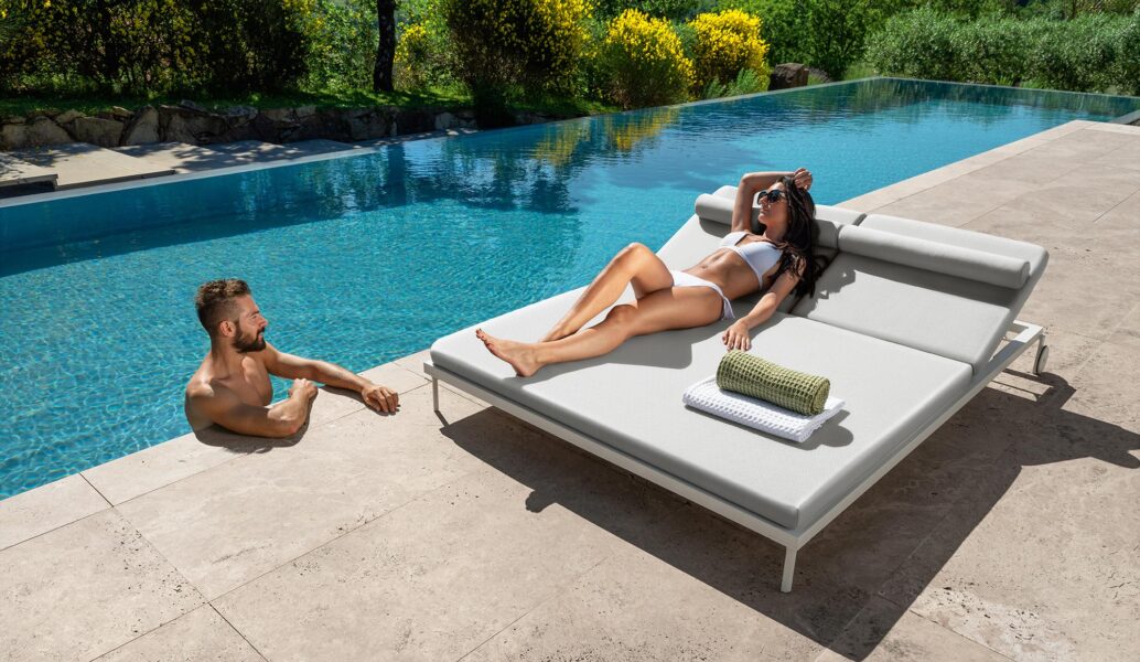 Talenti Cleosoft//Alu Sofa