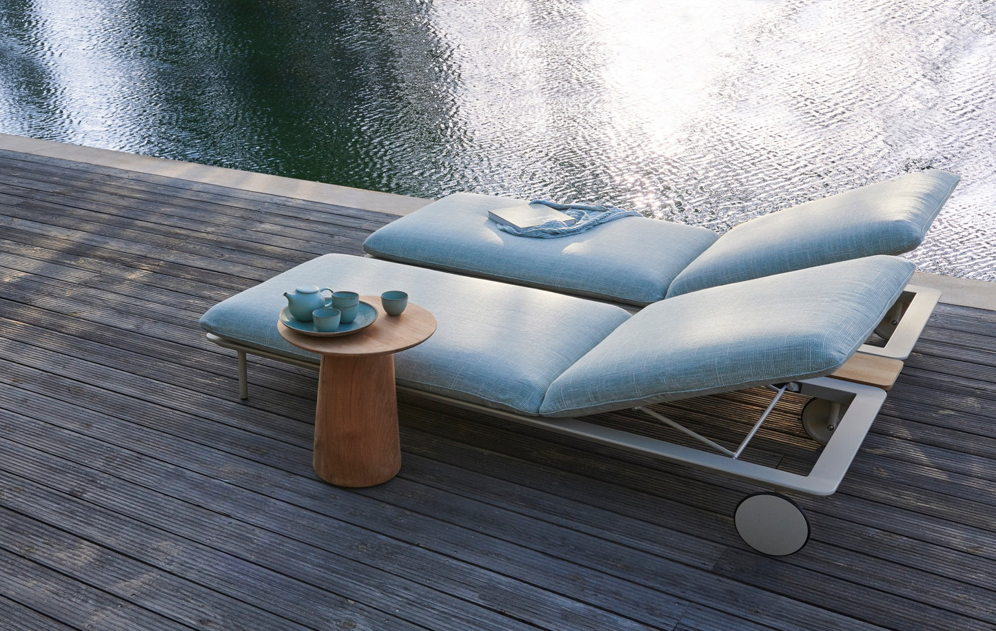 Tribu Senja Outdoor Chaise Longues