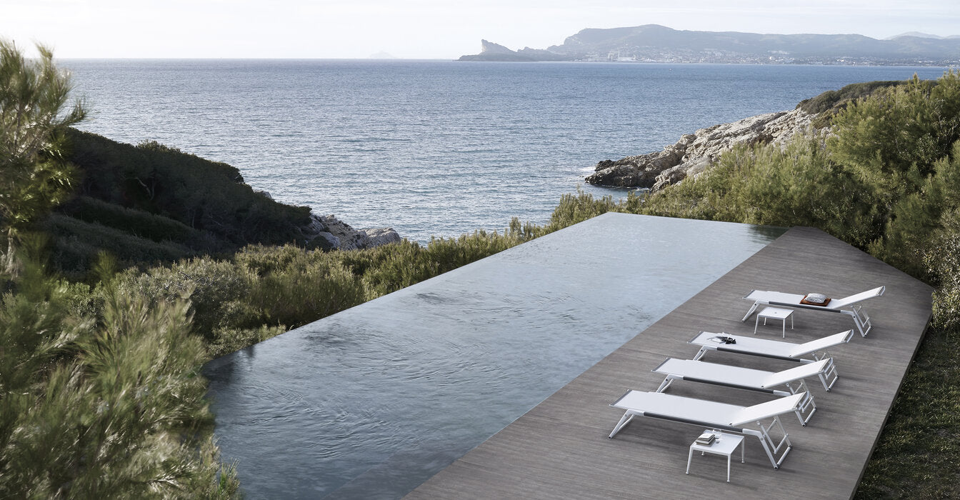 B&B italia Mirto Outdoor Chaise Longues