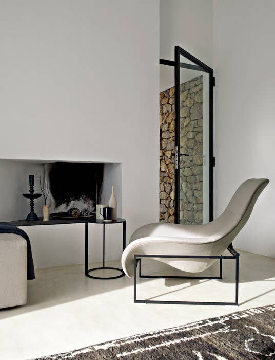 B&B Frank Side Table
