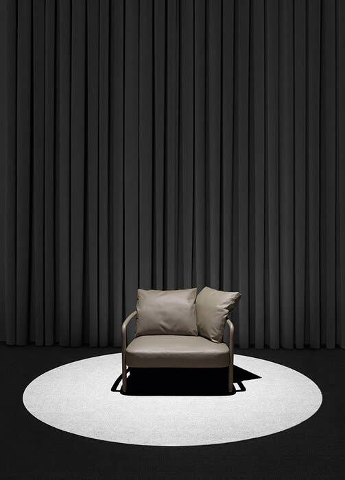B&B Pochette Leisure Chair