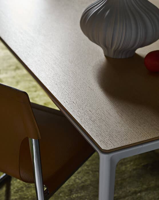 B&B Mirto Indoor Dinning Table