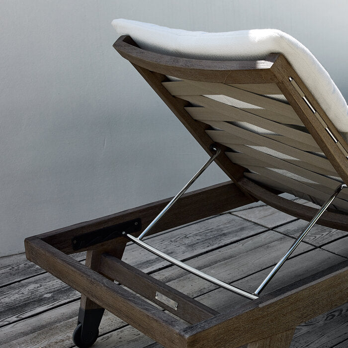 B&B italia Gio Outdoor Chaise Longues