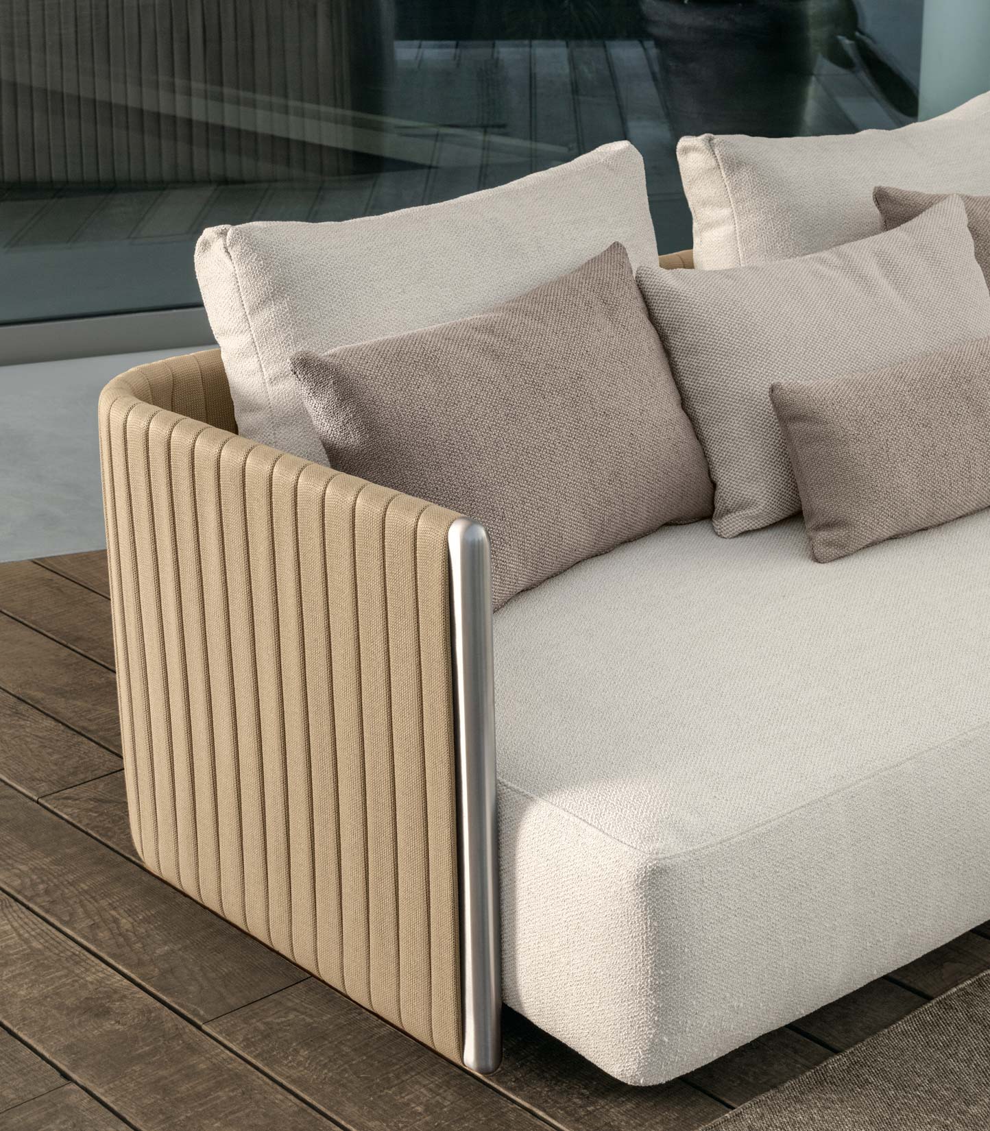 Talenti George Sofa