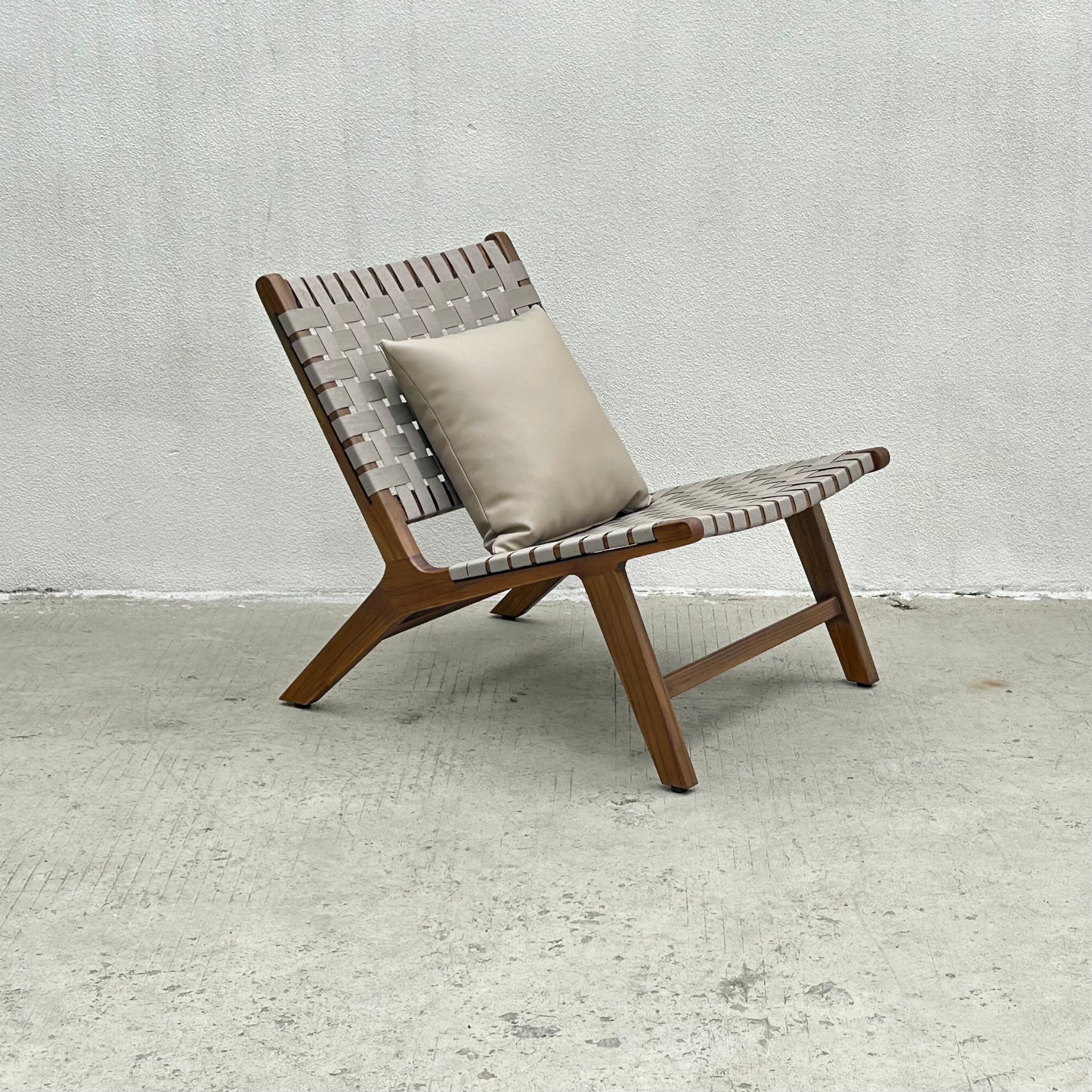 Outdoor Armchairs 173