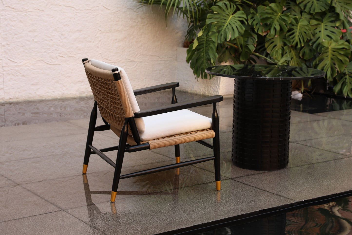Outdoor Armchairs236