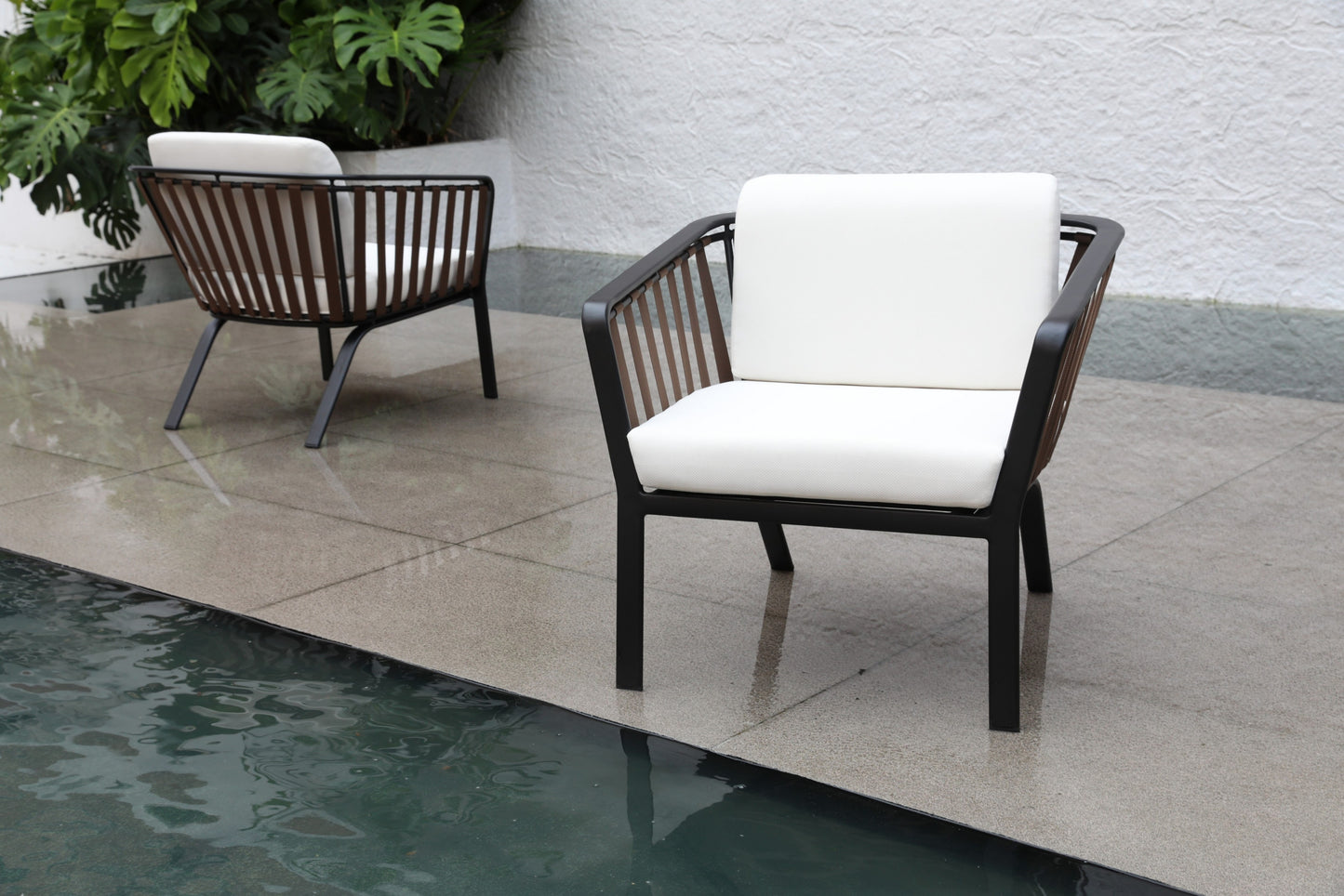 Outdoor Armchairs 247
