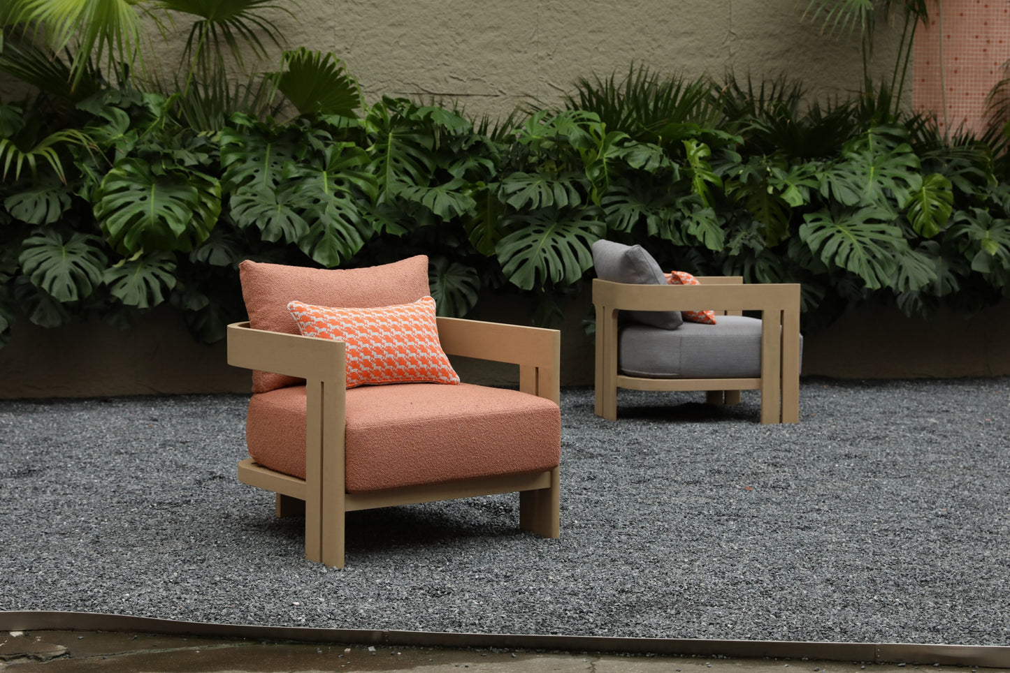 Outdoor Armchairs 252
