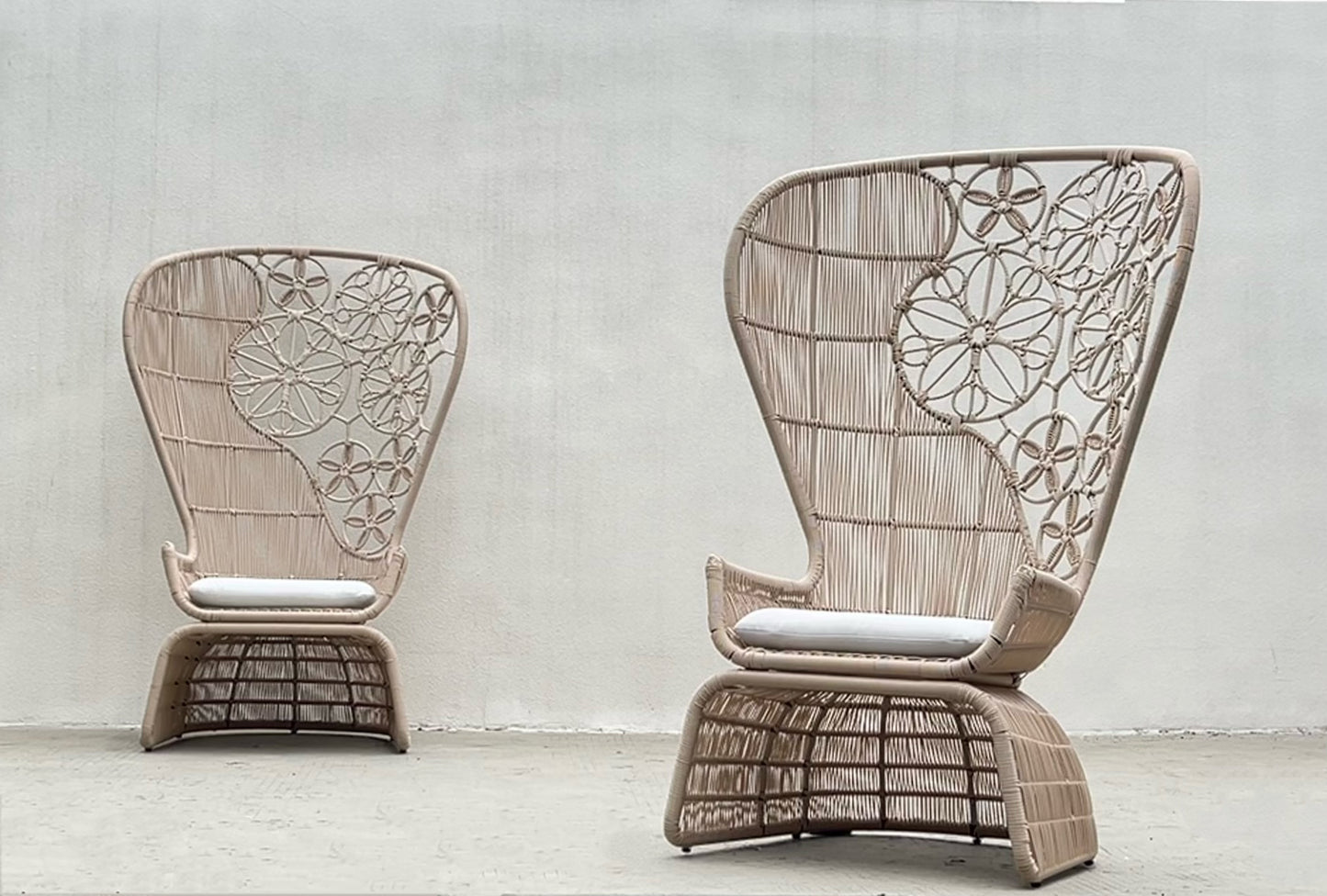 Outdoor Armchairs 64