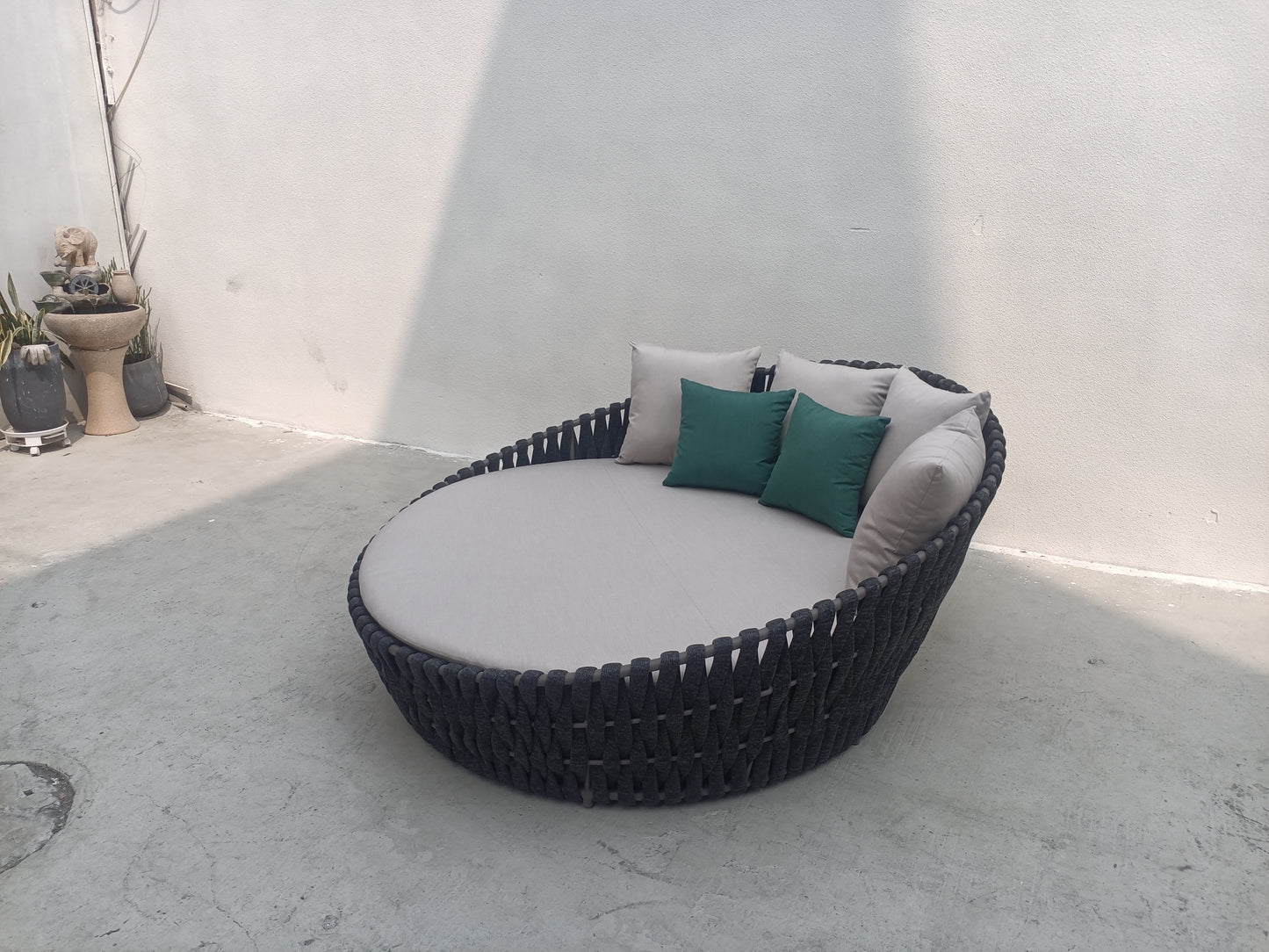 Day Bed 37
