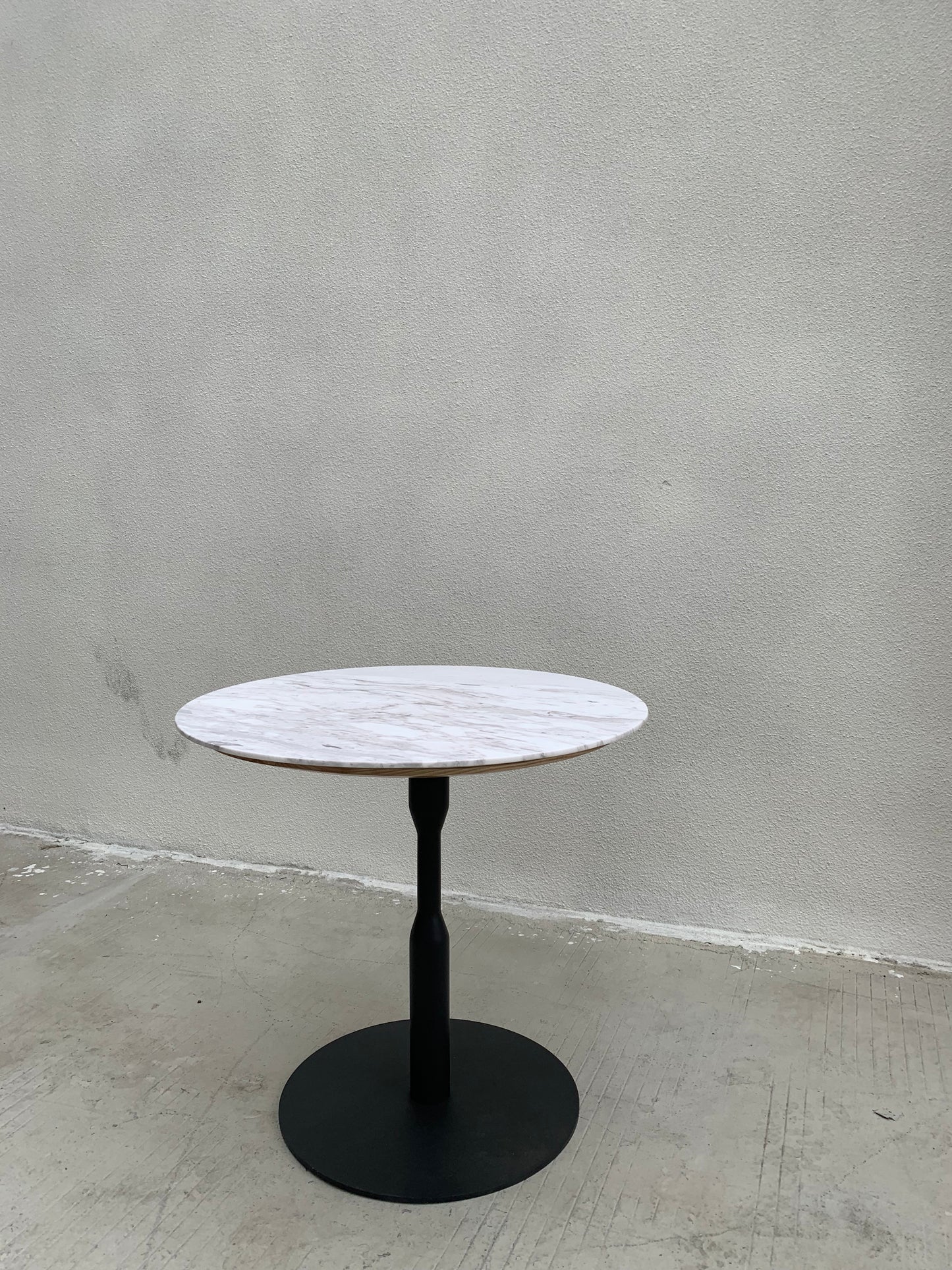 Outdoor Coffee Table 99