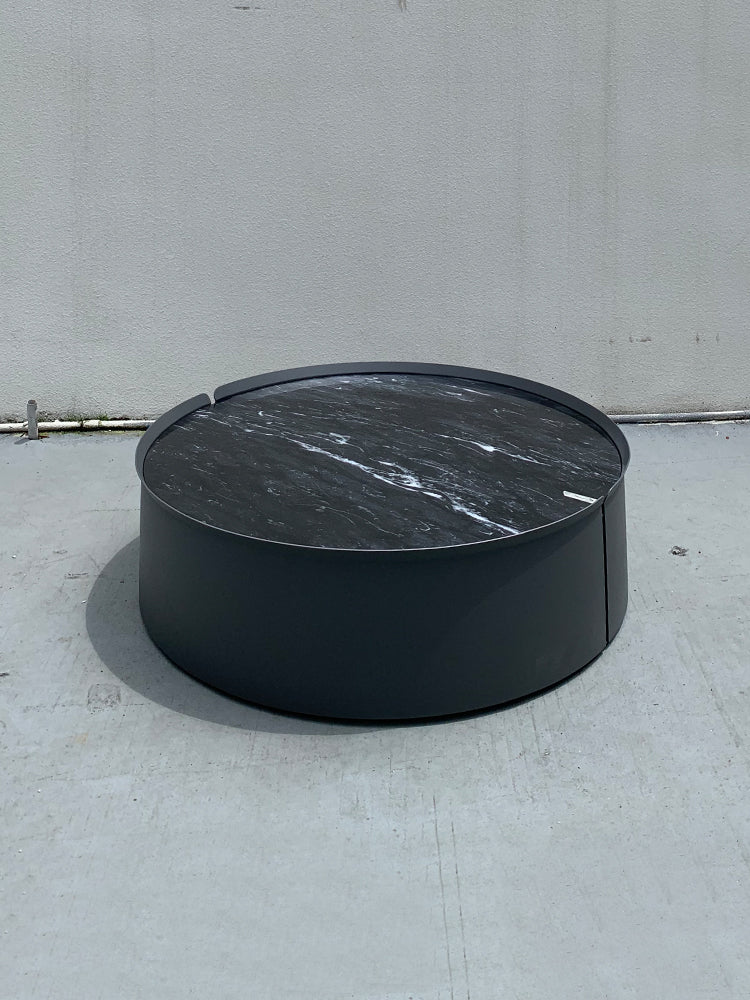 Outdoor Coffee Table 102