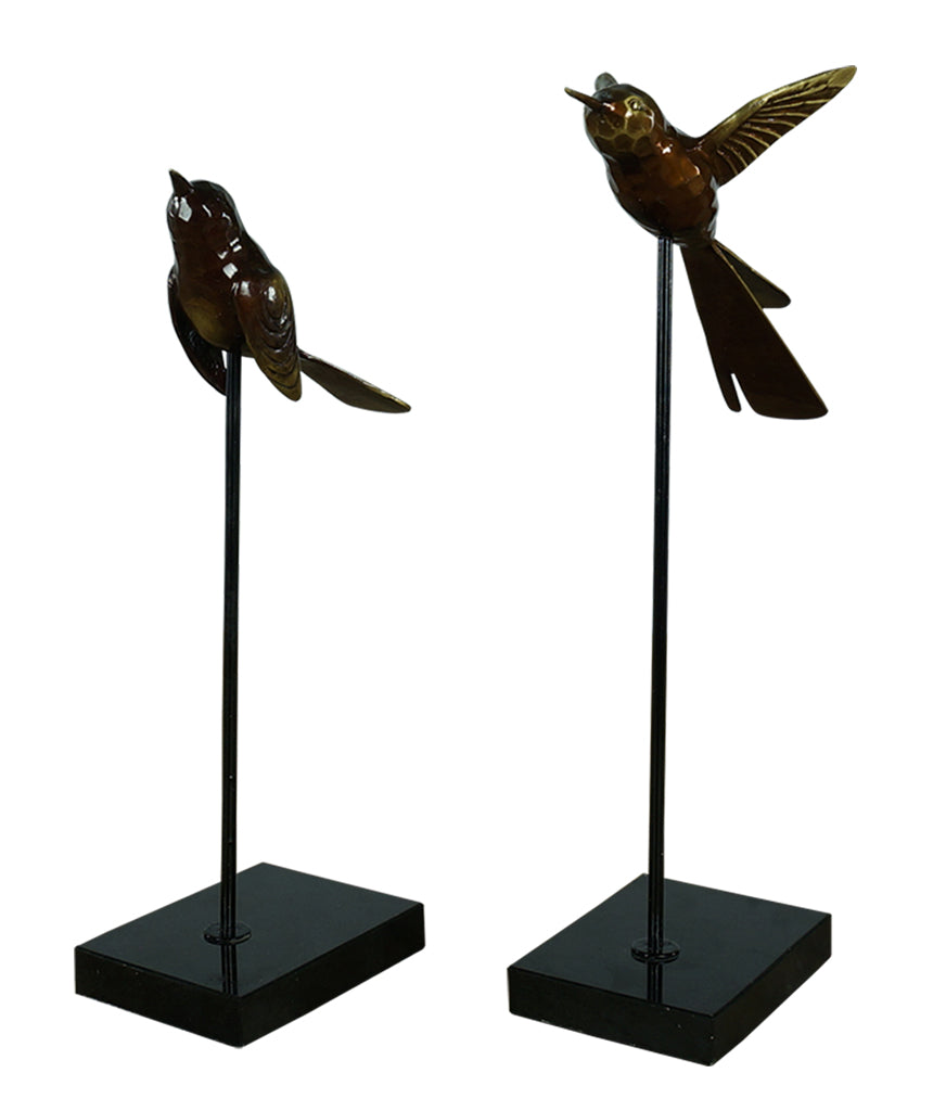 JS222 flying bird spreading wings ornament