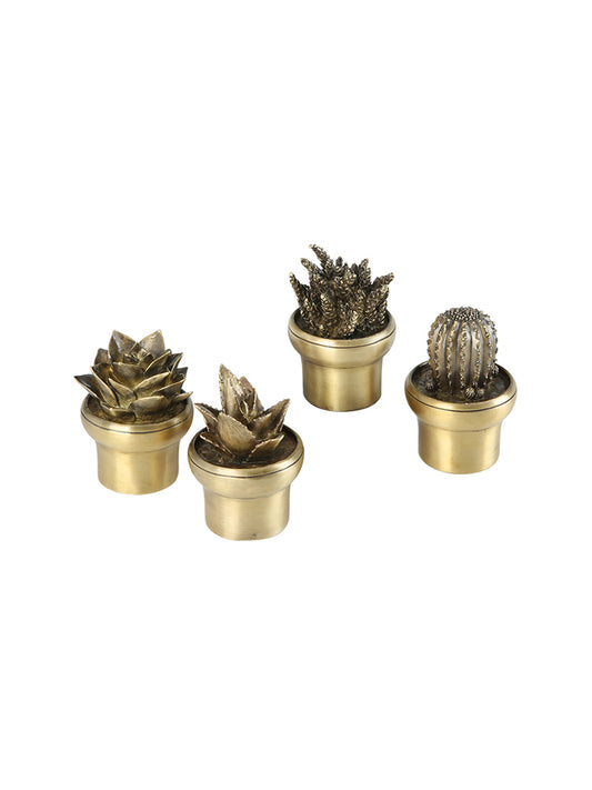 JS347X02 lavender ornament