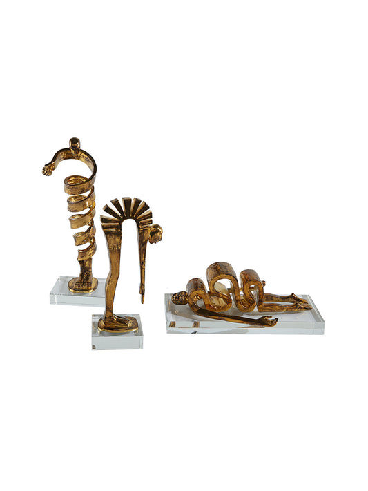 JS448X01 alien sculpture