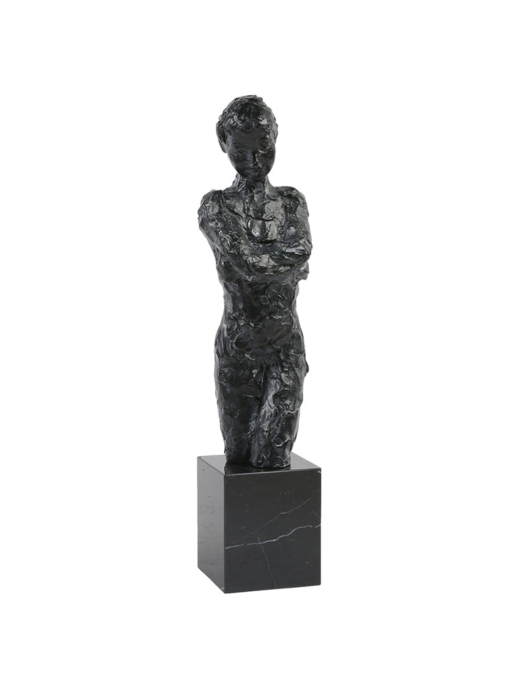 JS580X01 bowed figure ornament