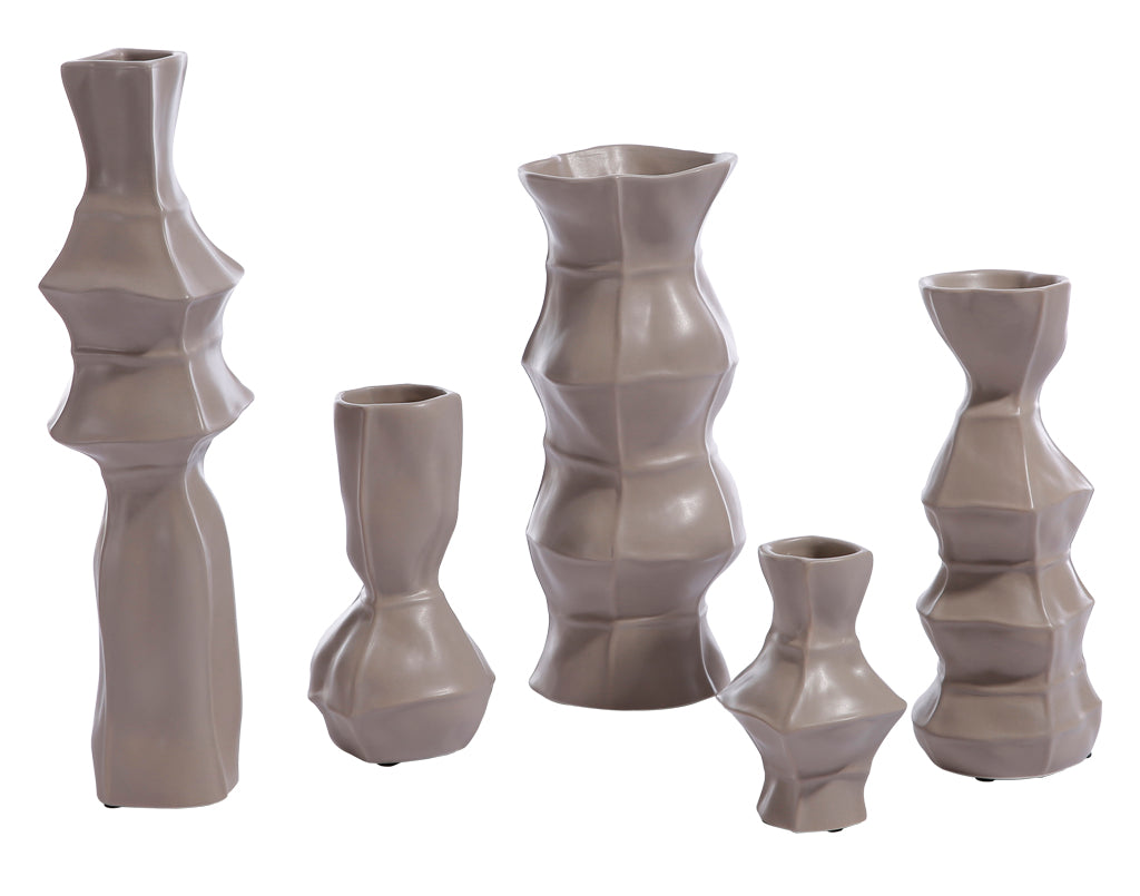 M1141x01 stacked snow bottles