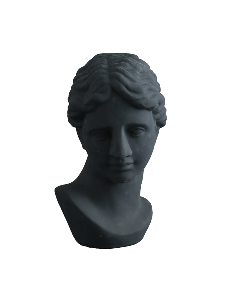 M266X05 girl ornaments