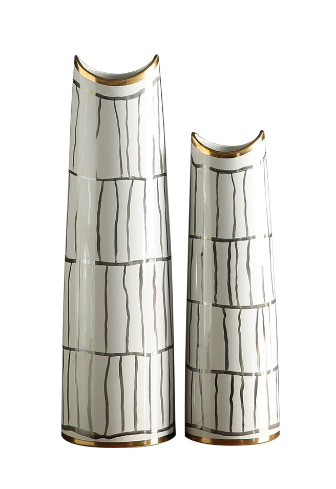 M819X01 curved mouth bottle