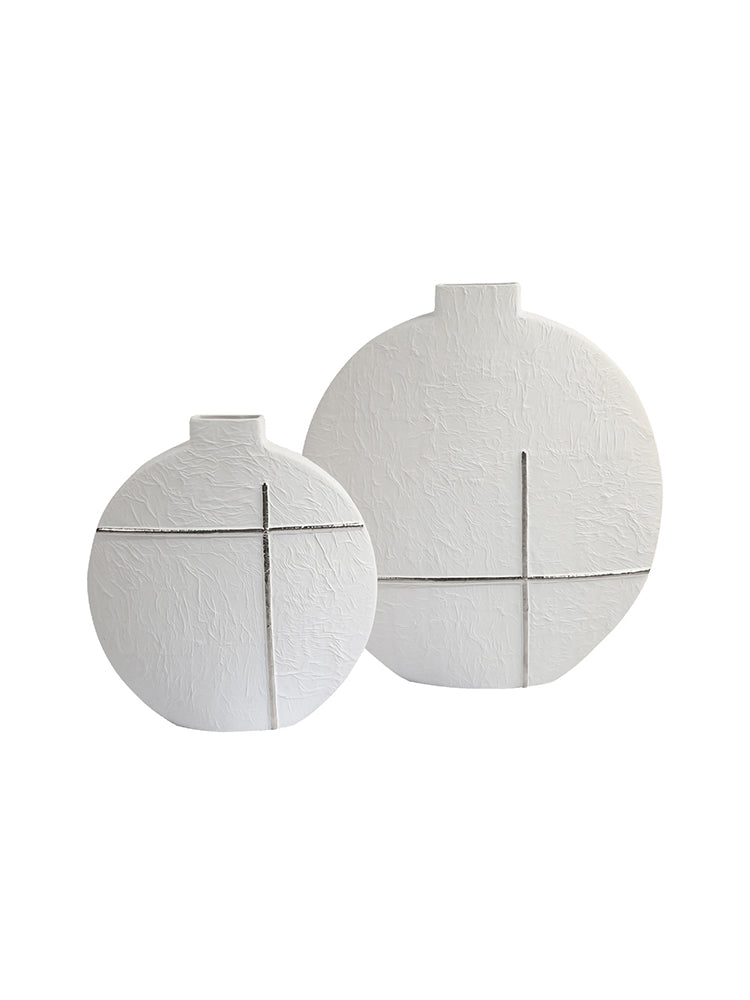 M896X01 flat round bottle