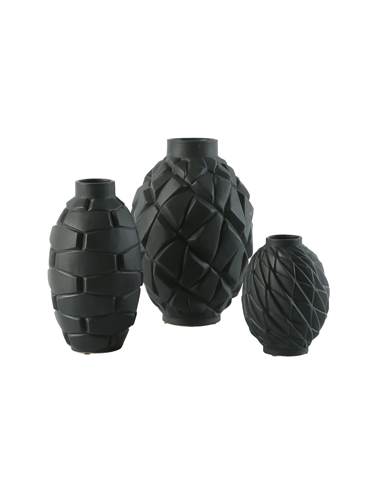 M968X02 geometric bottle