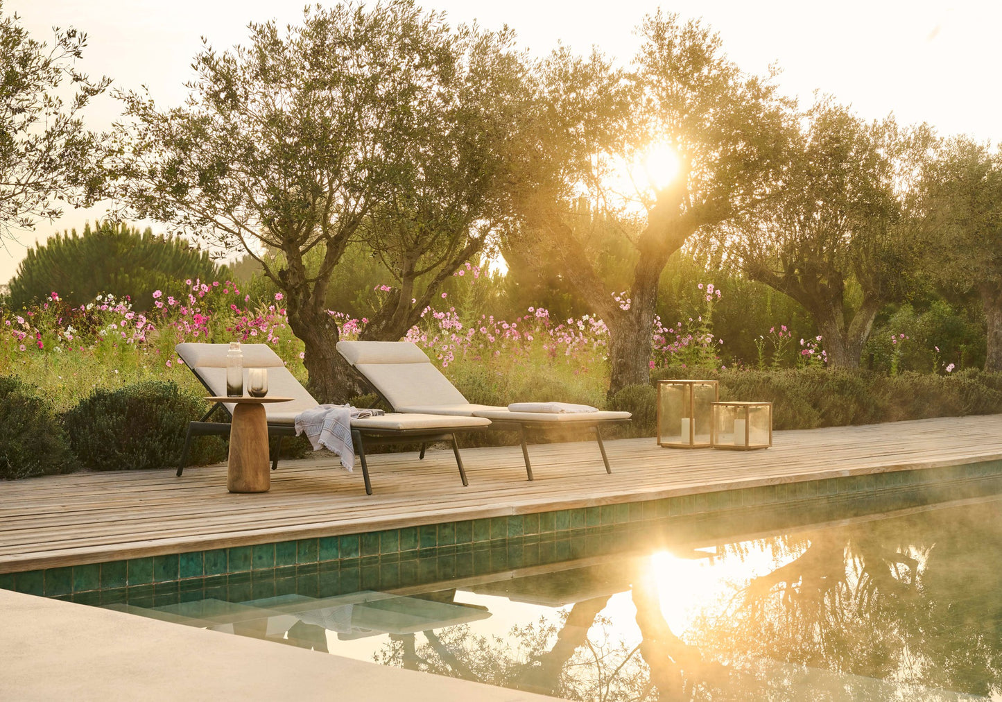 Tribu Branch Outdoor Chaise Longues