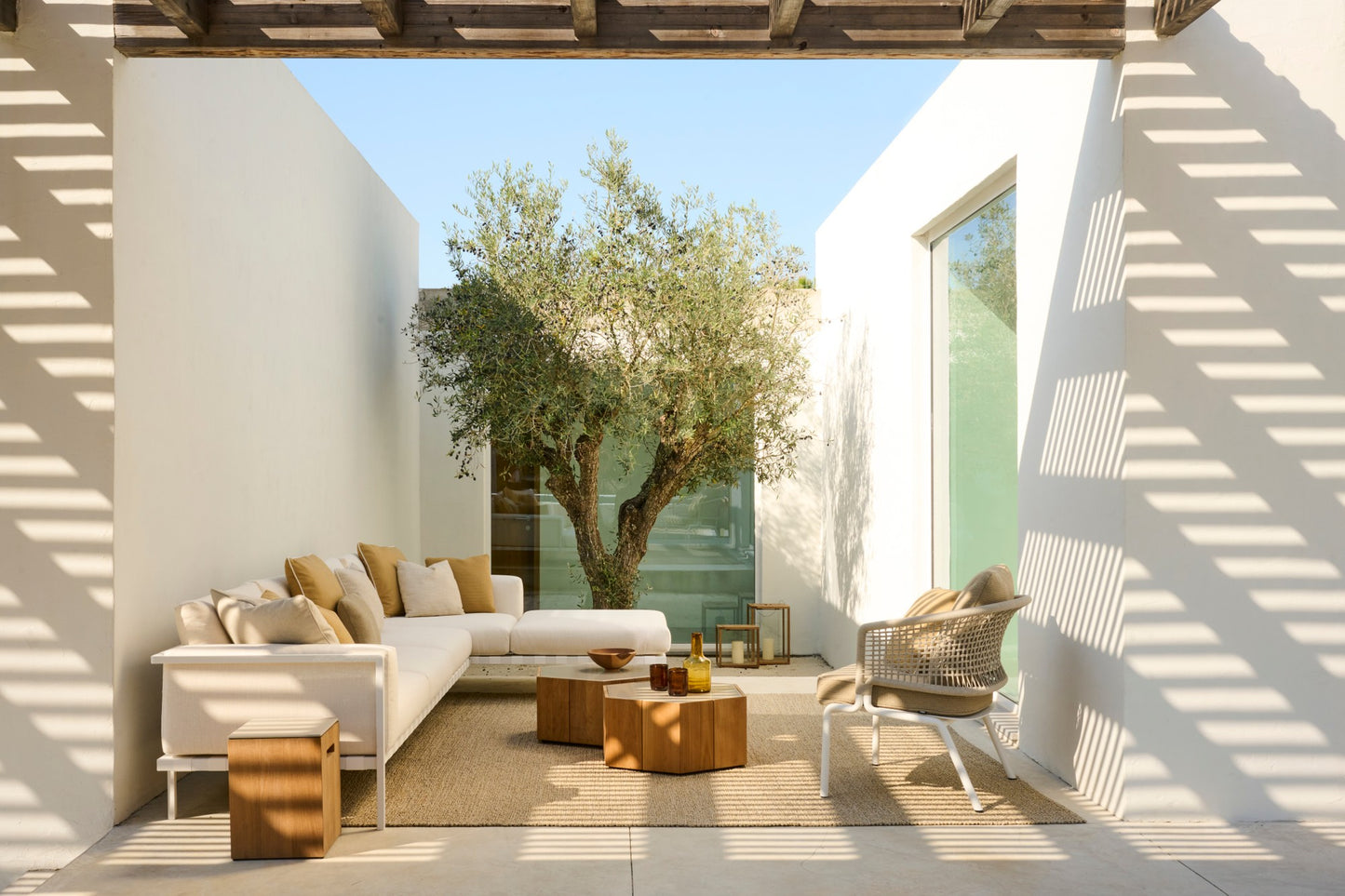 Tribu Natal Alu Outdoor Sofa