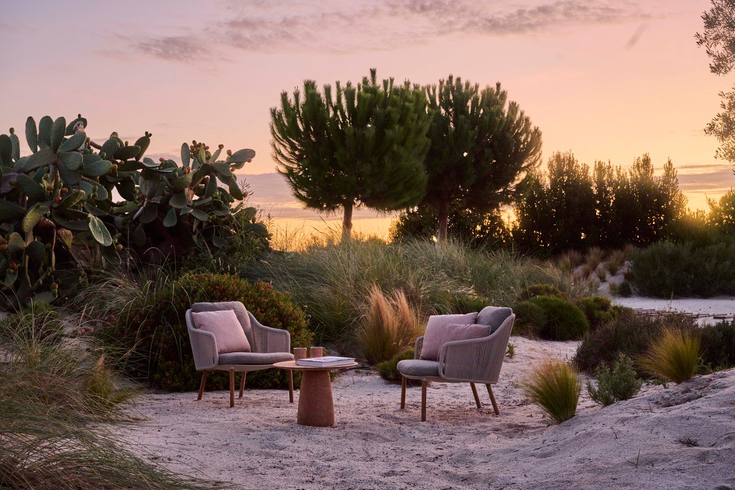 Tribu Senja Outdoor Lounge Chair