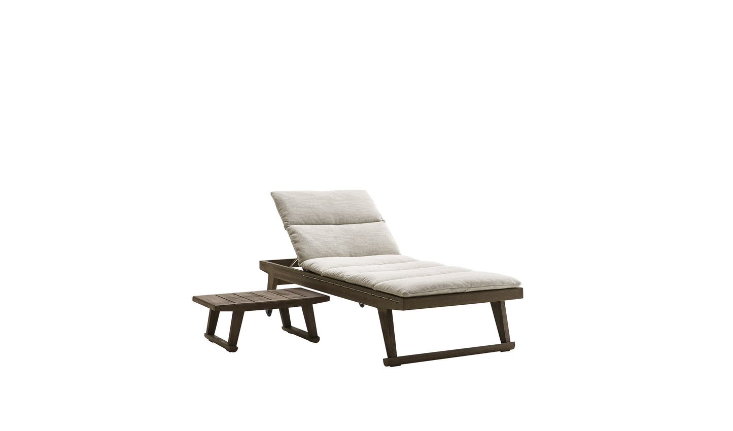 B&B italia Gio Outdoor Chaise Longues