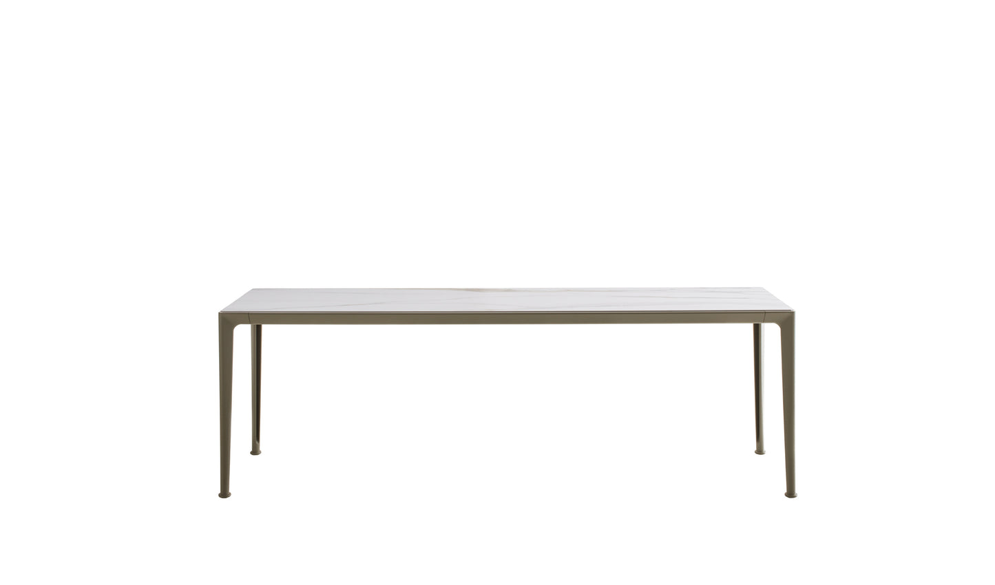 B&B italia Mirto Outdoor Dining Table