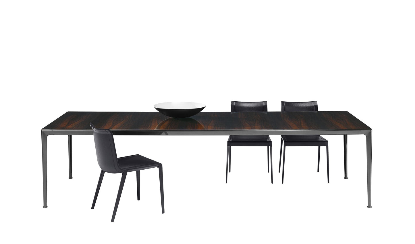 B&B Mirto Indoor Dinning Table