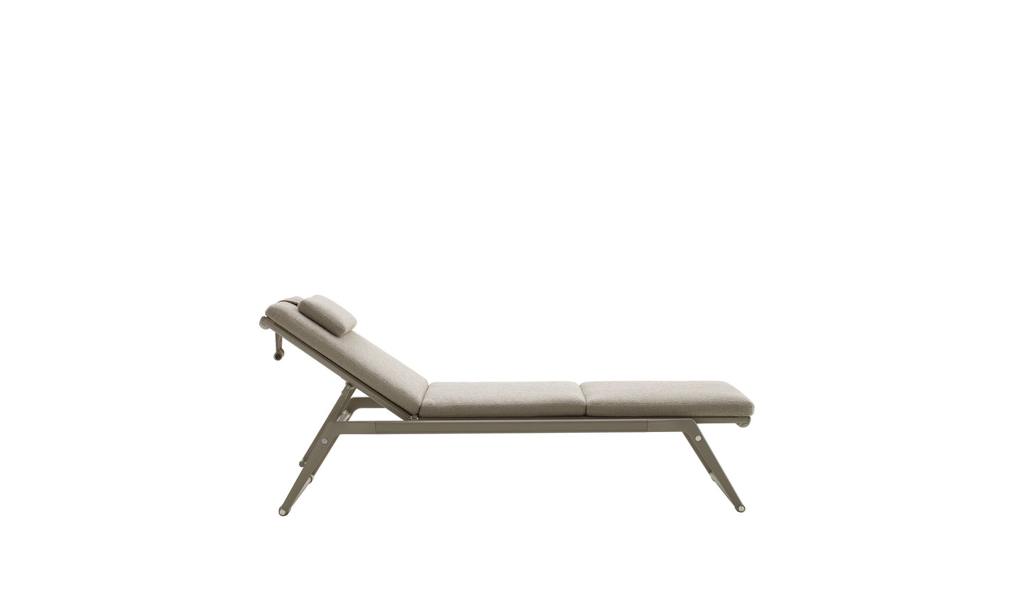 B&B italia Mirto Outdoor Chaise Longues