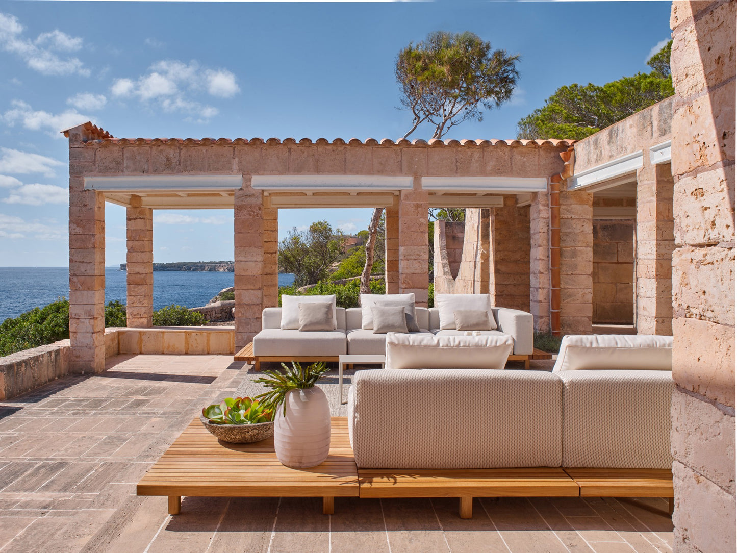 Tribu Vis À Vis Outdoor Sofa