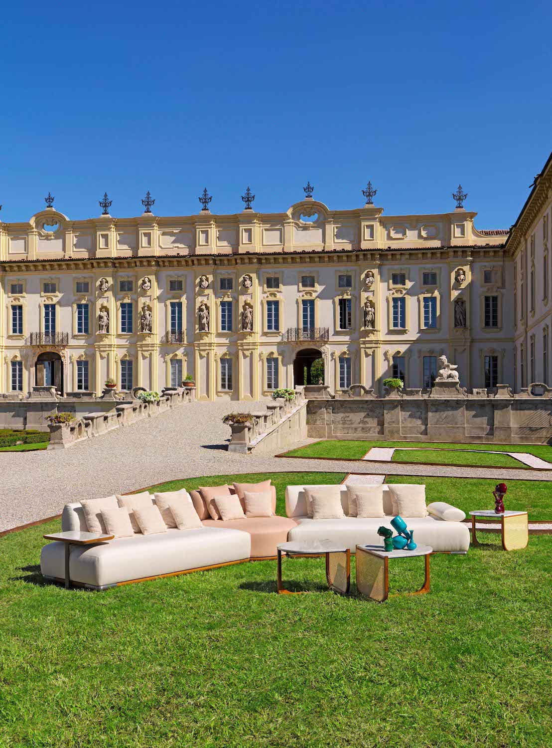 Visionnaire Ilario Outdoor Sofa
