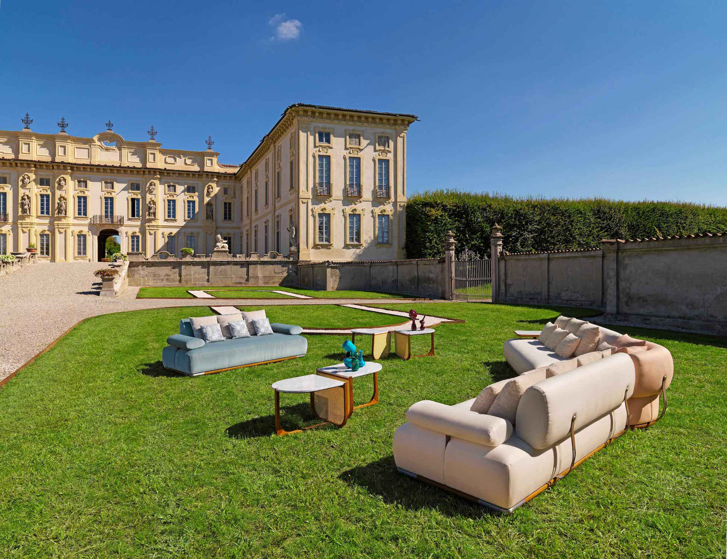 Visionnaire Ilario Outdoor Sofa