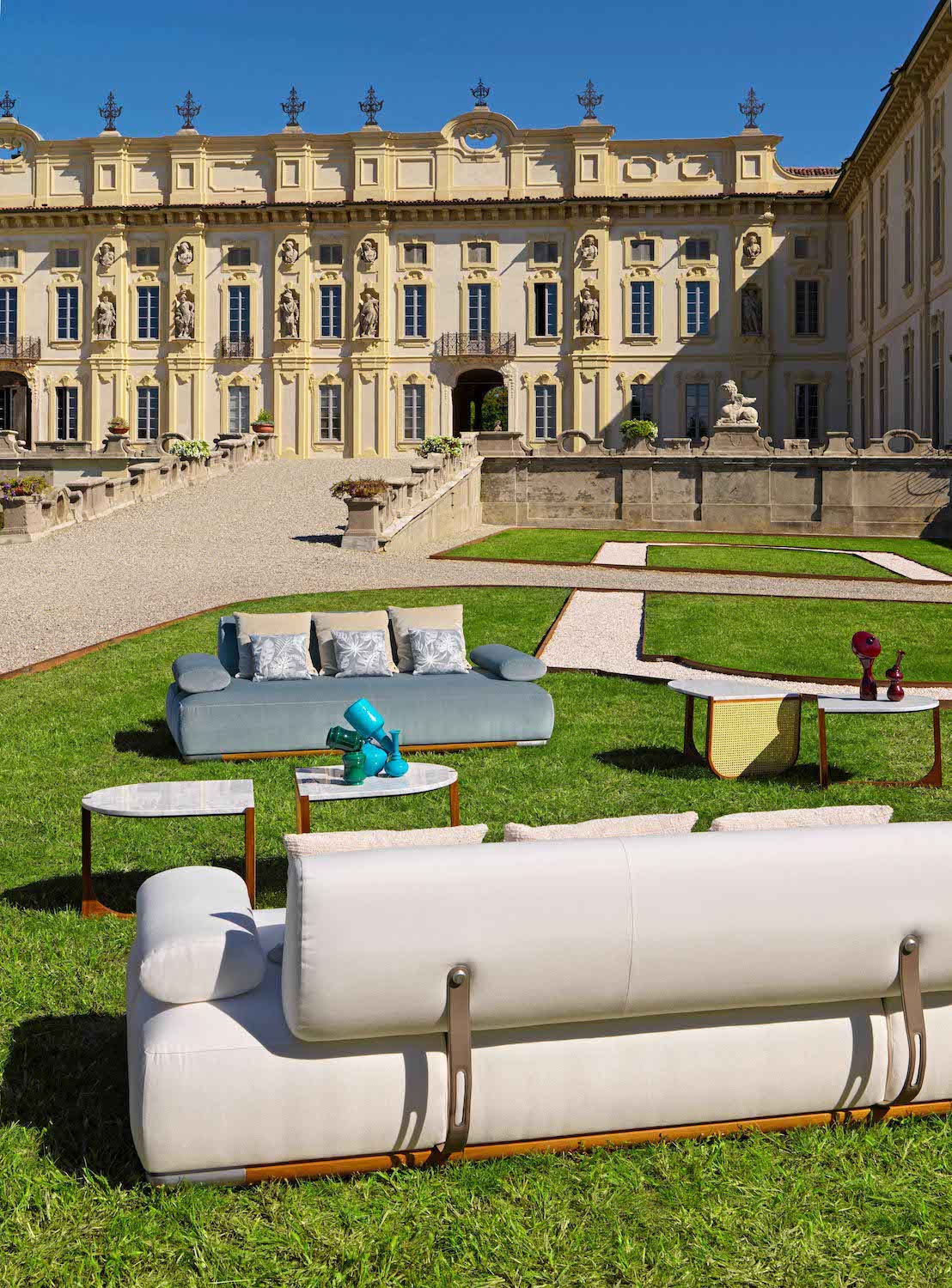Visionnaire Ilario Outdoor Sofa