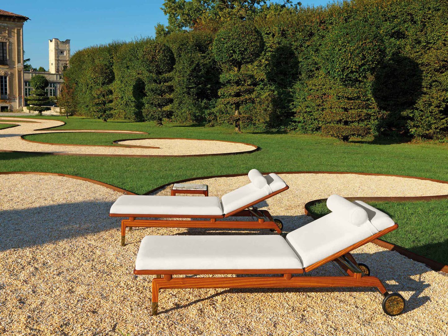 Visionnaire Outdoor Chaise Longues