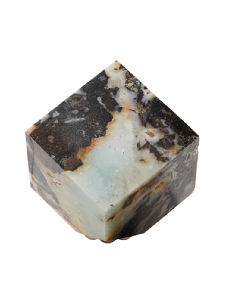 WH1328x01 Forest Cube