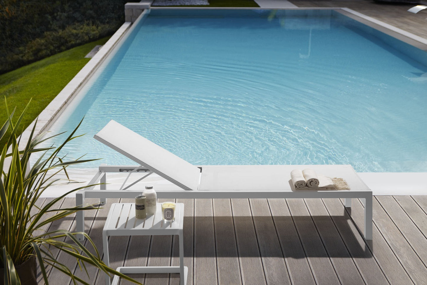 Roberti Rattan ART. 9900A Chaise Longues