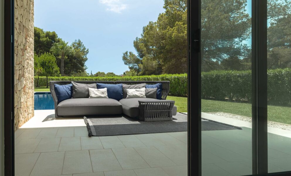 Talenti Cliff Sofa