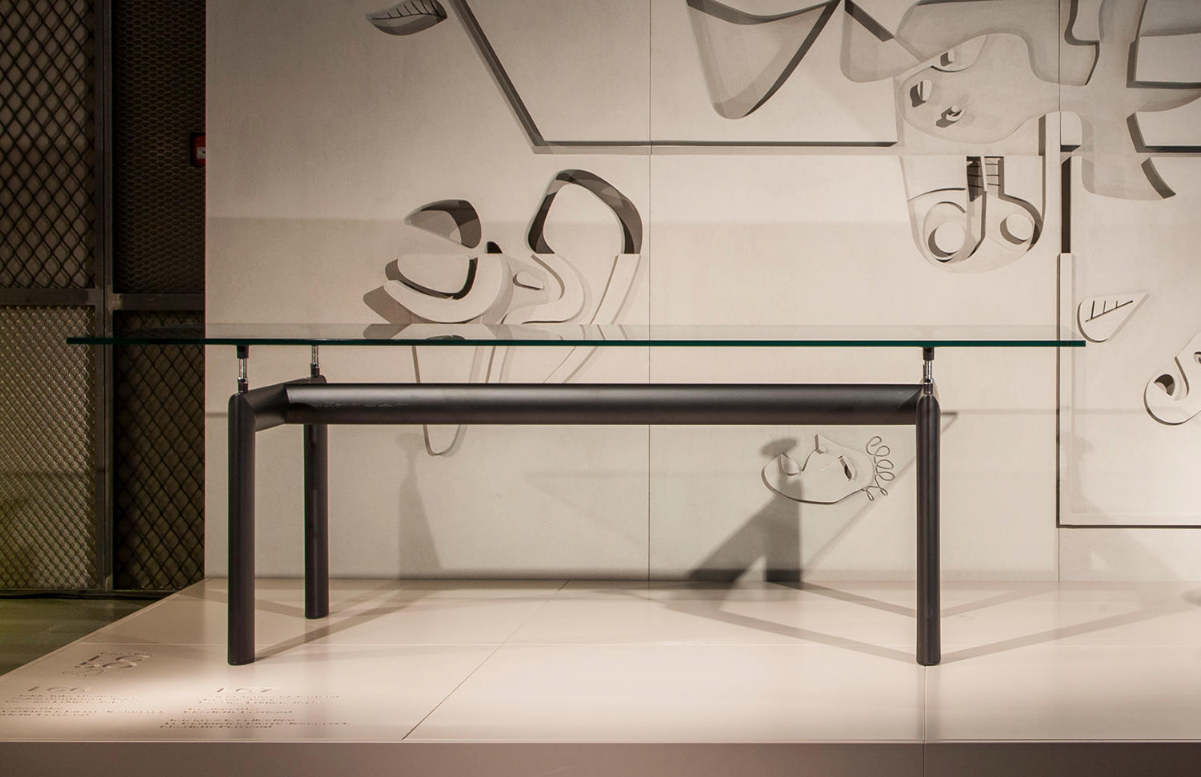 Cassina Lc6 Table Tube D'Avion Dining Table