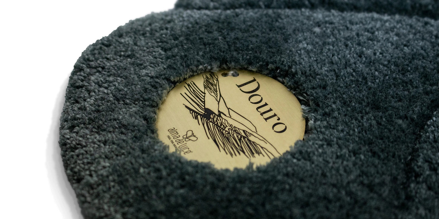 Alma De Luce Douro Rug