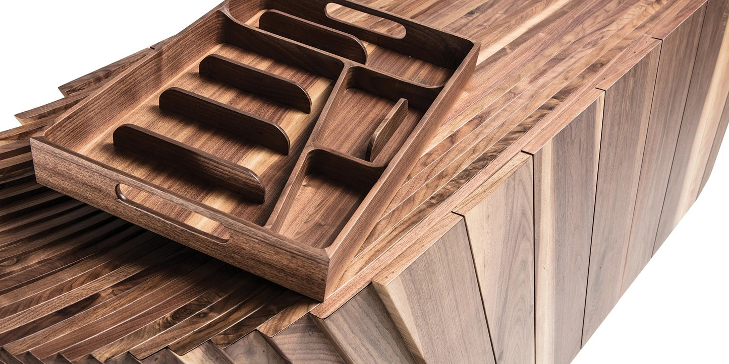 Alma De Luce Whakairo Sideboard
